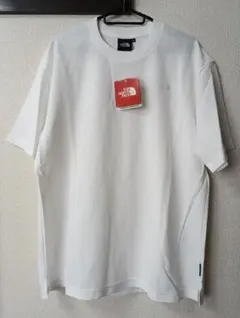 THE NORTH FACE　TシャツXL新品ホワイト