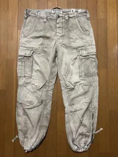 アバクロンビー＆フィッチ パラトルーパーパンツ