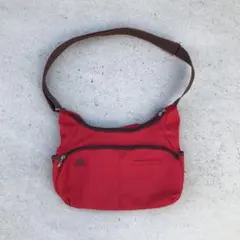 Item thumbnail for item ec9d3f78-2ce2-4de7-bdcd-70aa5ac8c9cb