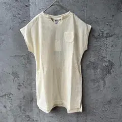 新品【BREEZE 】アイボリー ワッフル生地 ワンピース サイズ90
