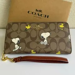 極美品】COACH Snoopy 長財布 ラウンドファスナー シグネチャー - メルカリ