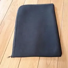 Item thumbnail for item be8e576a-7da4-4e4a-8595-58119b5fb070