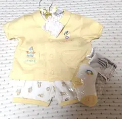 新品未使用品　little wonders　上下　靴下　3点セット　新生児