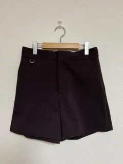 【定価16,940円】アダムエロペ 2024AW トラペーズショートパンツ 美品のサムネイル