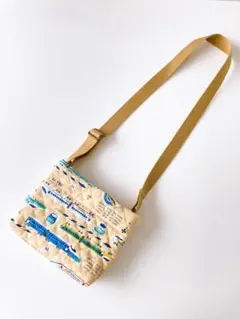 Item thumbnail for item 083fc0c7-8757-49ac-b19f-14e61877c34c