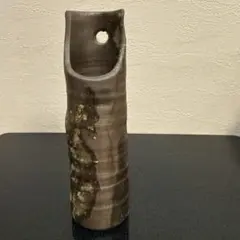 沖縄・忠孝窯・やちむん・掛け花器・花入れ・民藝・荒焼・琉球城焼き・筒花瓶