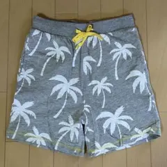 ショートパンツ