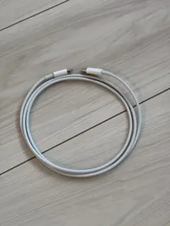 USB-C to Lightning ケーブル ホワイト