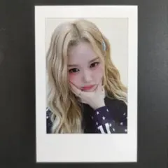 tripleS AAA ユビン Objekt A210a tripleS AAA ユビン Objekt A209a tripleS triple s 1st ATOM01 OBJEKT