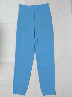 theory 蜜粉绉褶慢跑裤 近年モデル