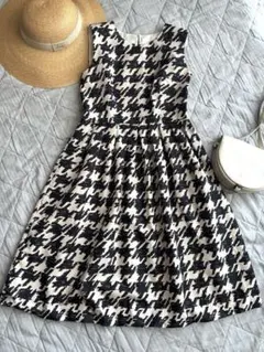 極美品　ストロベリーフィールズ　千鳥柄プリント　フレア　総柄　バルーン丈　M