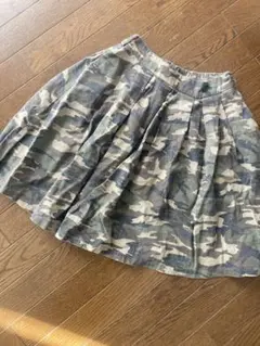 Item thumbnail for item d5b48f6a-04a4-4ede-9fa7-f2767b0a14d5