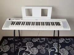 YAMAHA piaggero NP-12WH キーボード 本体 ホワイト　脚付のサムネイル