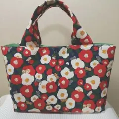 椿と猫柄トートバッグ　ハンドメイド