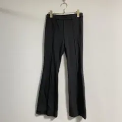 【ユニクロ】ブラック フレアパンツ スラックス カジュアル S