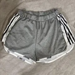 adidas neo グレー ショートパンツ