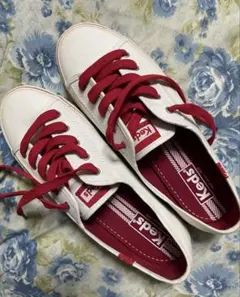 Keds ホワイト/レッド スニーカー　24.5㎝　白い靴紐付きのサムネイル