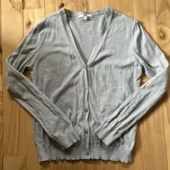 ユニクロ　グレー　 L カーディガン 前開き　Ｖネック