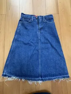 【最終値下げ】RED CARD デニムスカート　サイズ0のサムネイル