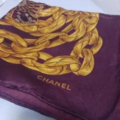ぴ*ん様 CHANEL シルク スカーフ チェーン柄 ボルドー - メルカリ