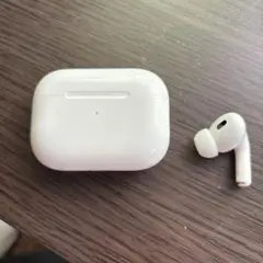 AirPodsPro2本体 ホワイト 右耳付き
