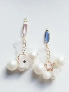 上品に揺れる幸せすずらん愛されピアス/イヤリング/樹脂ピアス/ノンホール樹脂