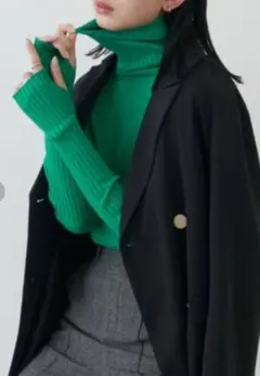 美品　Aunt Marie's　フィンガーリブタートルニット　グリーン