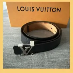 LOUIS VUITTON ブラック ベルト (箱付き） - メルカリ