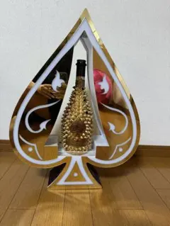 訳あり　アルマンド シャンパン ディスプレイ ライト トランプタワー　ボトル付