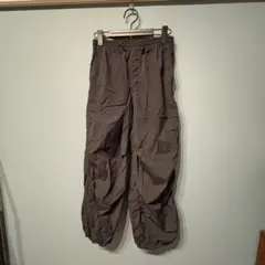 UNIQLO パラシュートパンツ ワイドシルエット ミリタリーウェア M