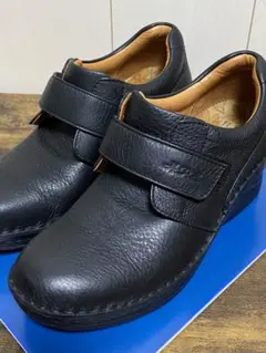 H.P.S コンフォートシューズ　ストラップシューズ　22㎝　スニーカー