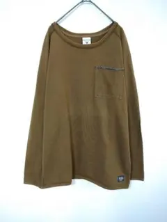 コロンビア　スウェット　メンズXL　カーキ色　綿100％　袖刺繍ロゴ