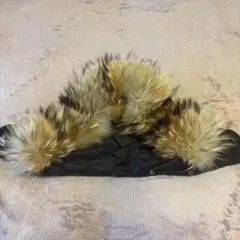 モンクレール　エルミファーのフード・ファー単品
