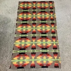 dia sobe ディアソーべ　ネイティブ柄　ブランケット