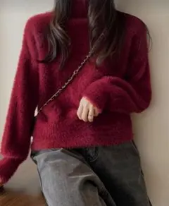 赤セーターシャギー