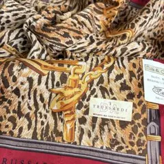 き*こ様 SALE!!4-40.未使用 TRUSSARDI アニマル シルクコッのサムネイル