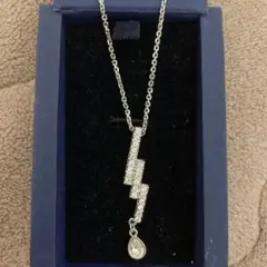 Item thumbnail for item 275700a7-f1ff-41bf-8336-6abbbb7f0444