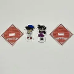 コナンカフェ　ミニアクリルスタンド　レトロ　江戸川コナン　毛利蘭