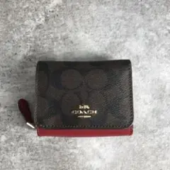 Coach Signature Tri-fold Wallet Leatherのサムネイル