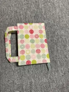 水玉模様の文庫本ブックカバー