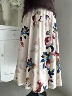 IKUKOイクコ☆花柄プリントスカート☆未使用タグ付き