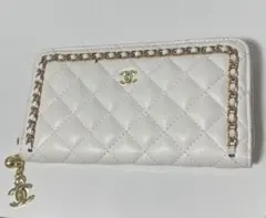 【新品・未使用】CHANEL ノベルティ財布　白のサムネイル