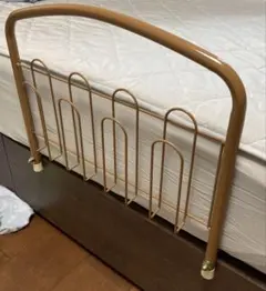 이불 낙하 방지를 위한 침대 가드