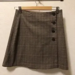台形スカート 巻きスカート風のサムネイル