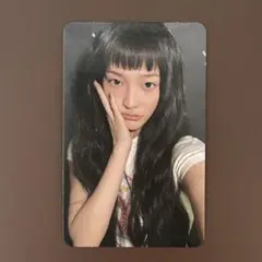 illit イロハ bomb shopee kpopmerch 限定 トレカ A illit ウォンヒ bomb shopee kpopmerch 限定 トレカA - メルカリ