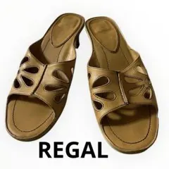 値下げしました‼️REGAL ベージュ レザー ミュール　23.5のサムネイル