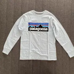 【新品未使用】patagonia ロングスリーブ Tシャツ　ライトブルー