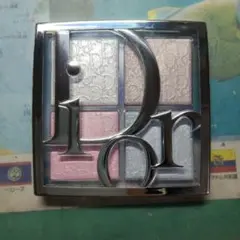 Dior ディオール バックステージ グロウ マキシマイザー パレット 002