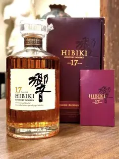未開栓】響17年 700ml 43% 旧ボトル 化粧箱・冊子付き サントリー