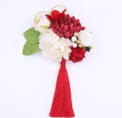 花飾り 髪飾り 赤白タッセル　袴　着物